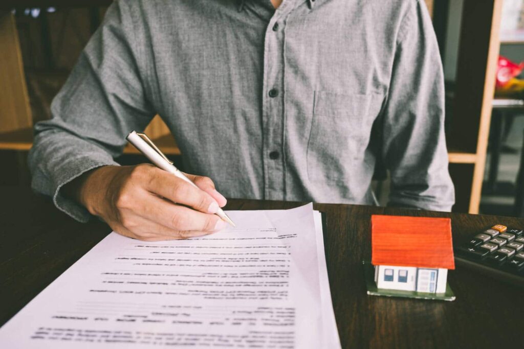 Déclaration des biens immobiliers : les pièges à éviter pour les propriétaires